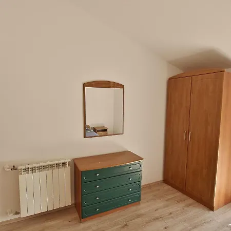 Apartment Biserka