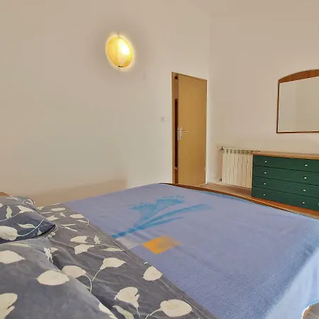 Appartement Biserka *